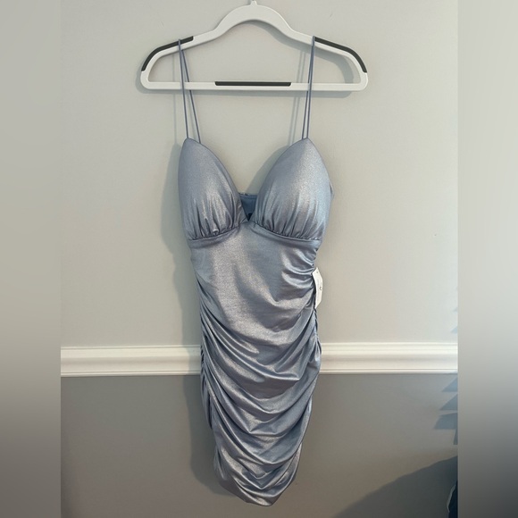 NWT Windsor Adella Satin Plunge Neck Periwinkle Blue Party Dress - Picture 5 of 9